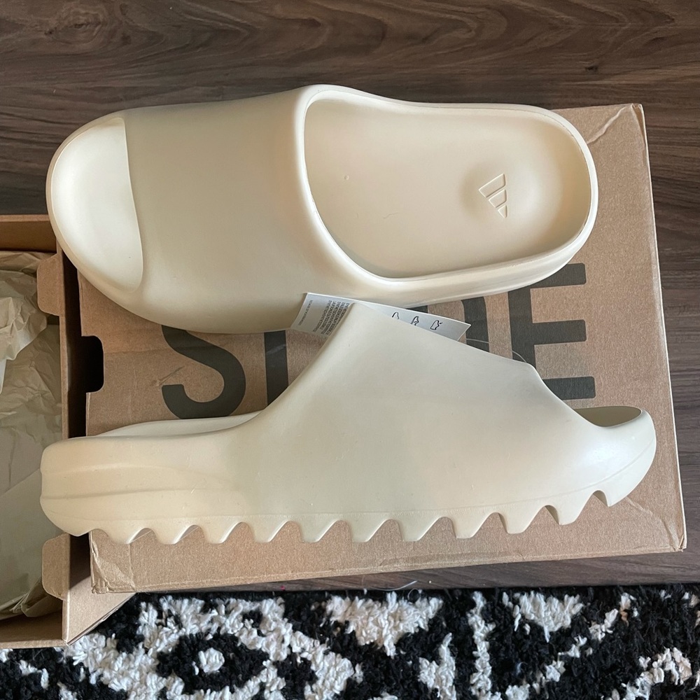 Yeezy Adidas Slides